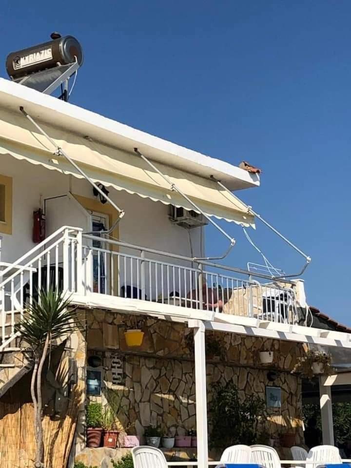 Seaside Studios Mesongi Bagian luar foto